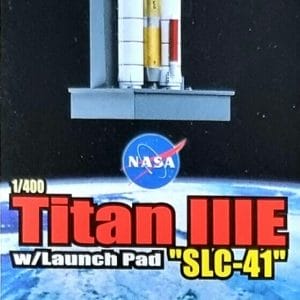 1/400 TITAN IIIE W/LAUNCH PAD