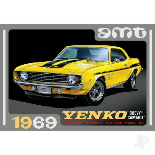amt	1093	1969 Chevy Camaro Yenko