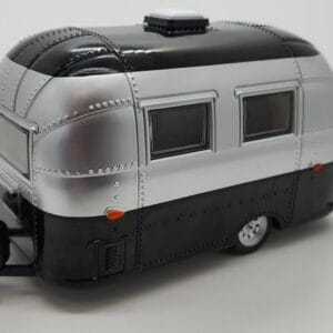 Greenlight	gl18226	Caravan Airstream 16 Bambi grey/black